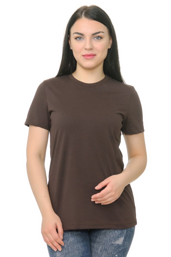 Фото из России 16-ти девушка в длинной белой футболки (фигура)