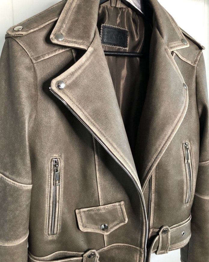 Замшевая косуха Zara