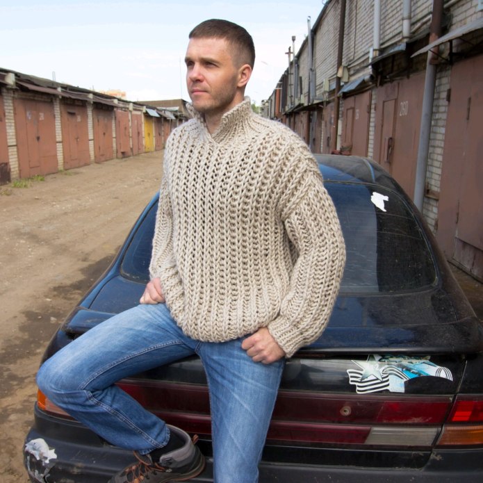 Свитер оверсайз