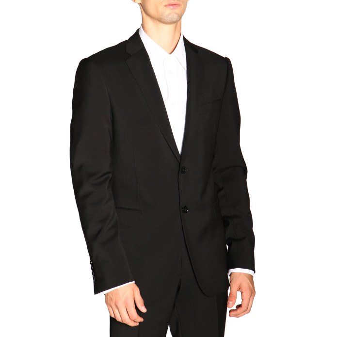 Костюм Kiton