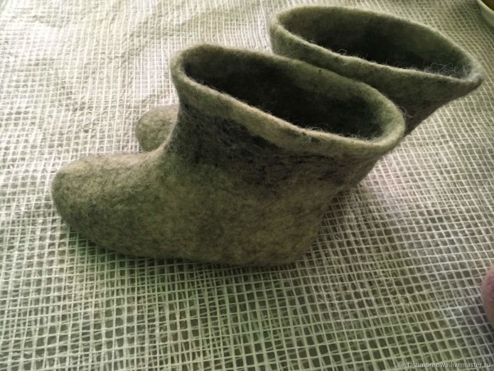 Чуни старинные