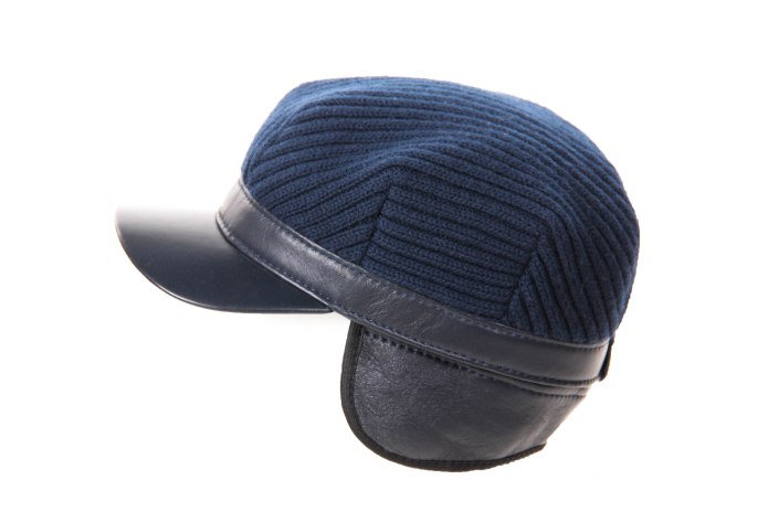 Бейсболка Unit Snapback с прямым козырьком, черная