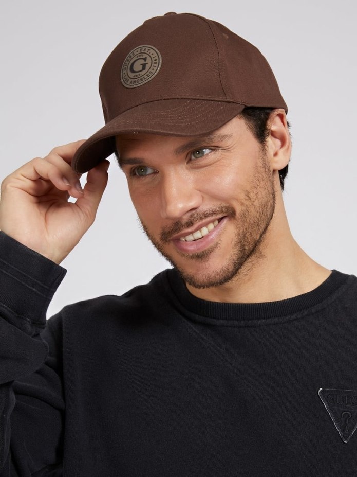 Бейсболка guess plesuar