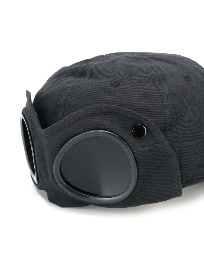 Бейсболка c.p Company Goggle