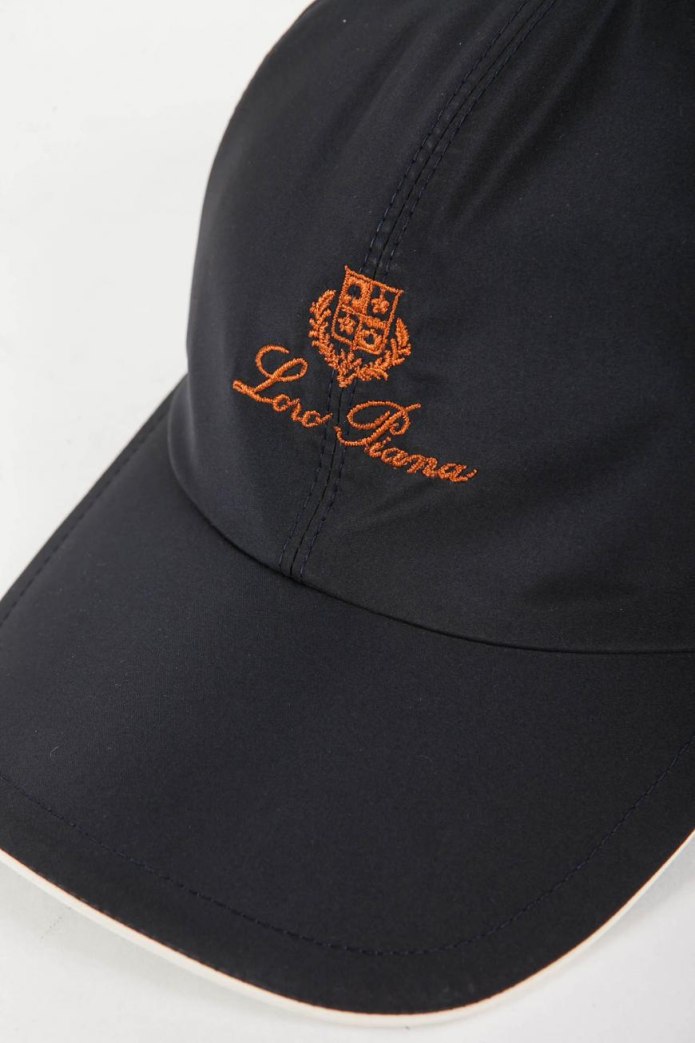 Бейсболка loro Piana