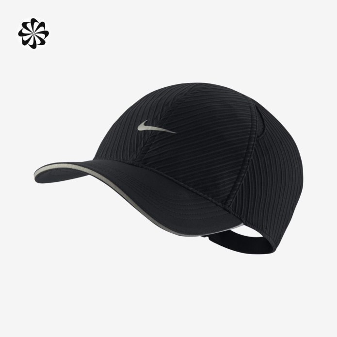Бейсболка Nike Dri-Fit AEROBILL Featherlight