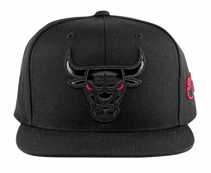 Chicago bulls adidas кепка