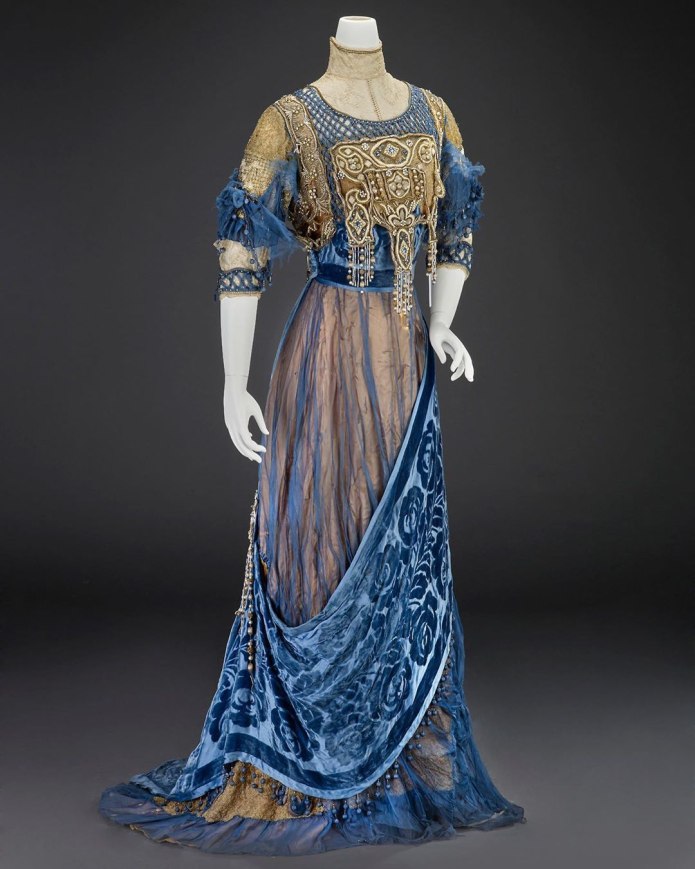 Платья эпохи Модерна 1905-1910