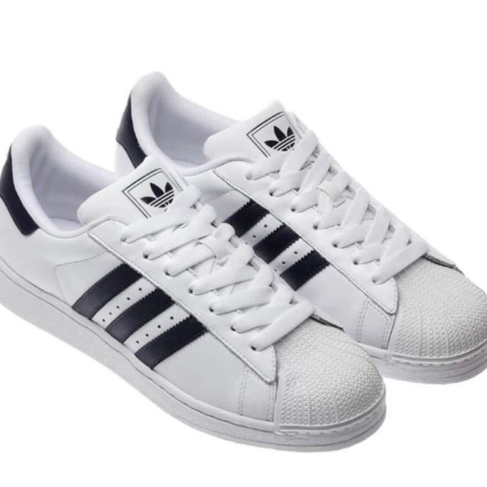 Белые кроссовки adidas Originals Superstar