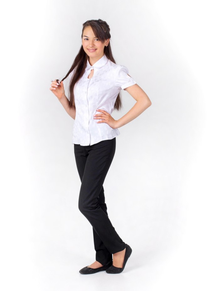 Брюки с блузкой