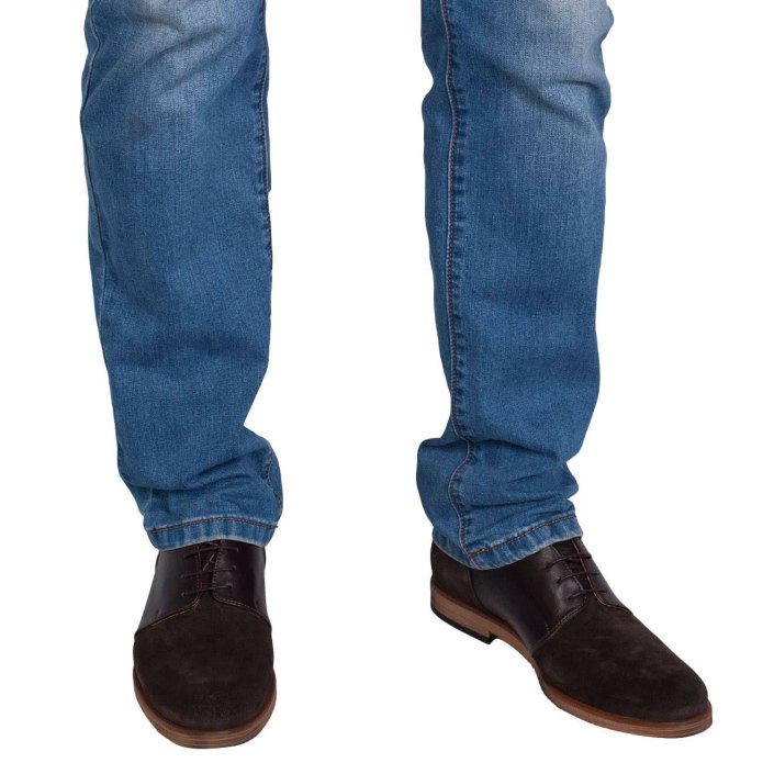 Джинсы с высокикими кроссовками