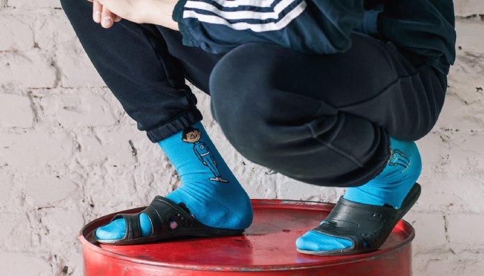 Штаны заправленные в носки