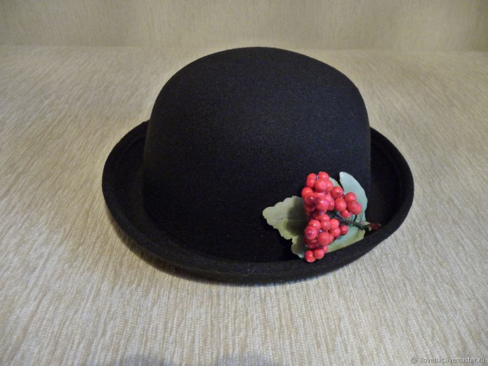 Шляпы в виде цветов