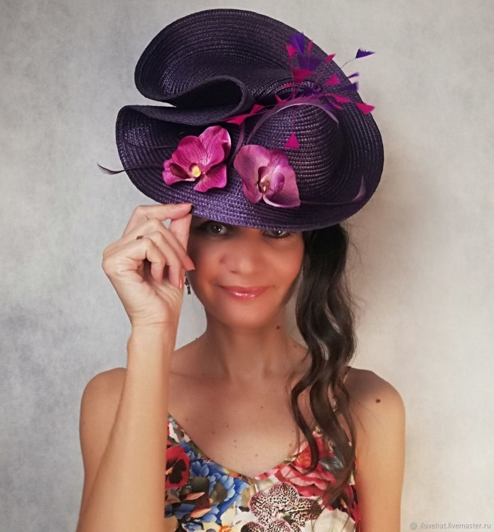 Шляпа с цветочками
