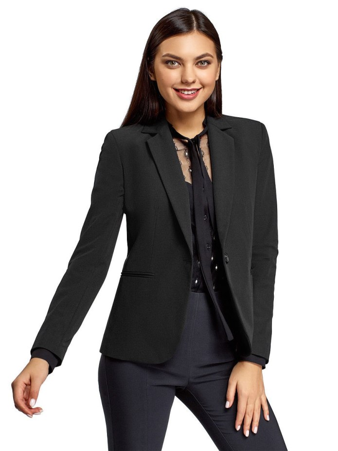 Серый деловой костюм женский