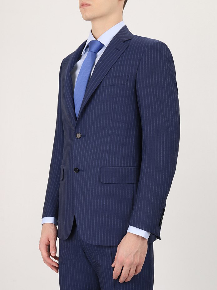 СЮРТУЧНЫЙ костюм-тройка