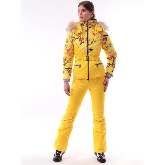 Желтый зимний комбинезон женский