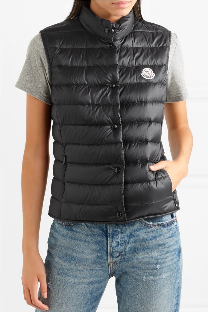 Модные вязаные жилеты