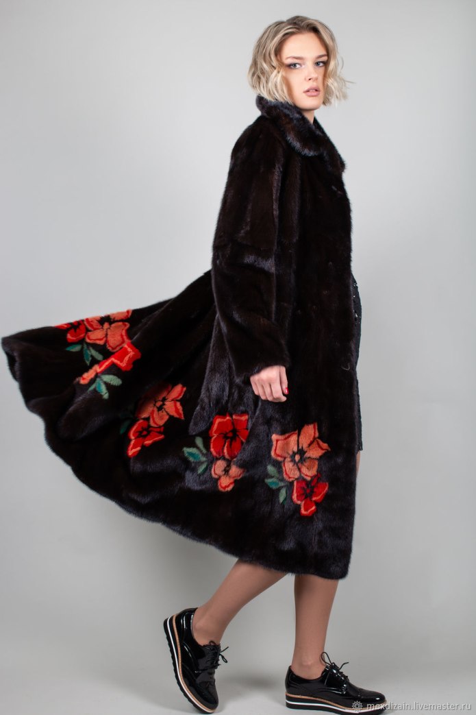 Шуба Mira Mikati