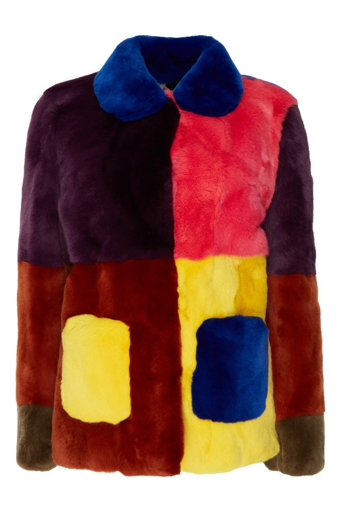 Разноцветные цветные шубы