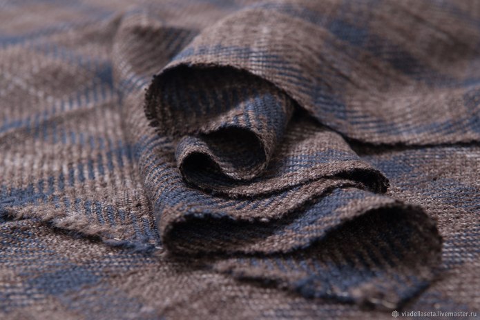 Серая костюмная ткань