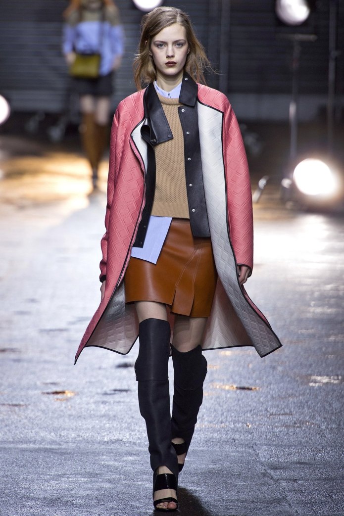 Стиль Авангард в одежде 2021