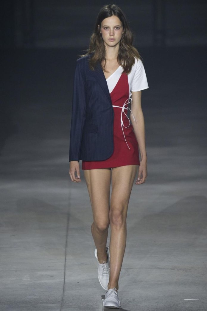 Ёдзи Ямамото Деконструктивизм