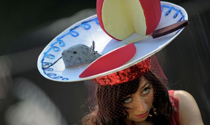 Оригинальные шляпки для конкурса