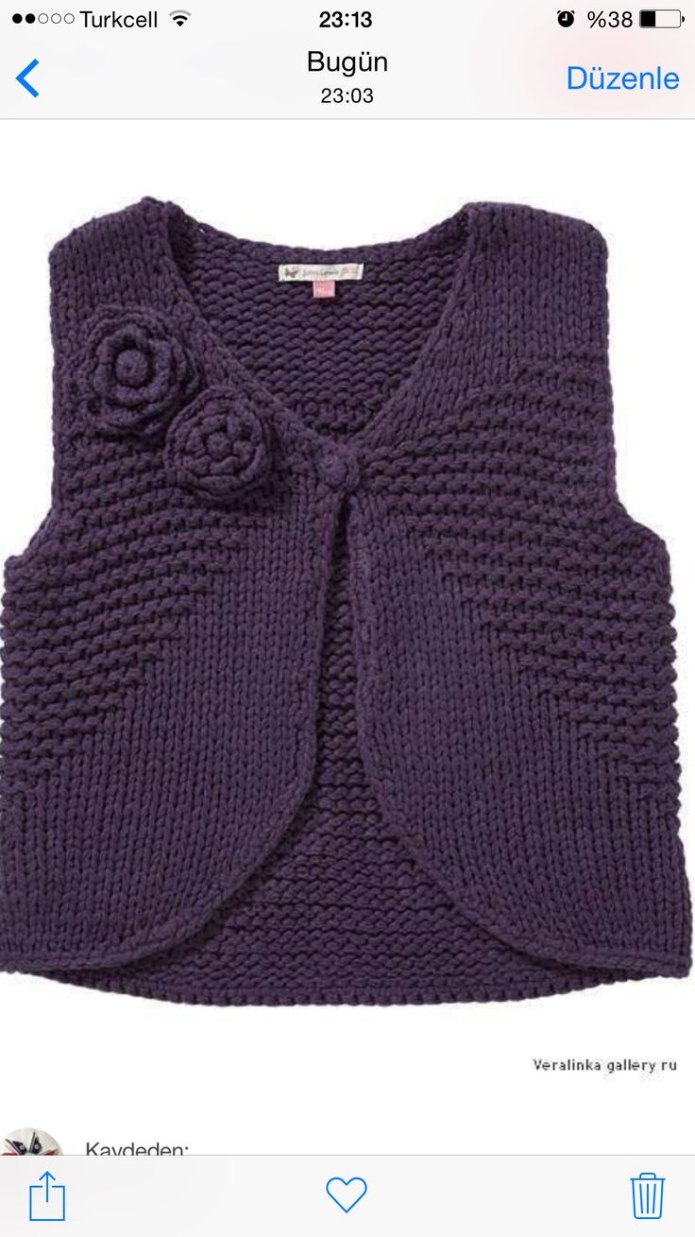 Детский вязаный жилет