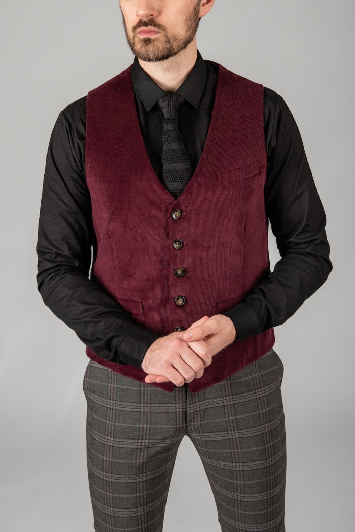 Брючный костюм женский с жилетом