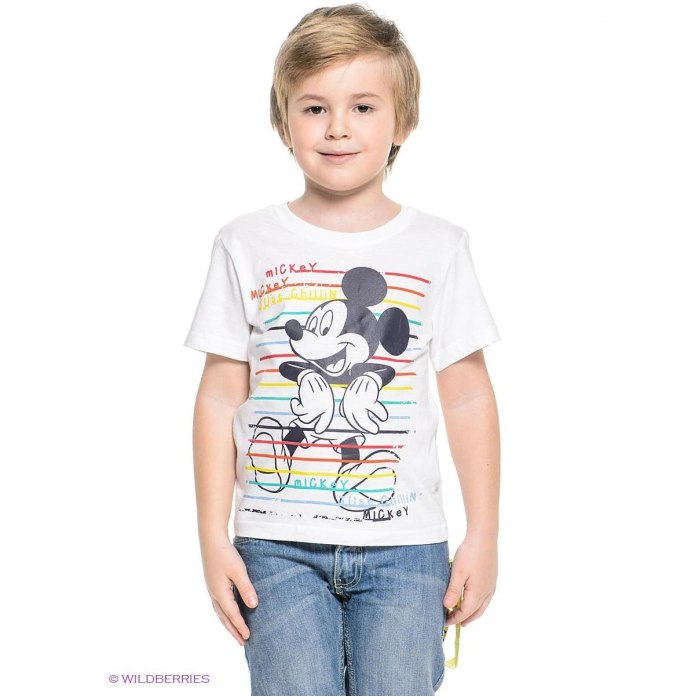 Футболка в стиле Дисней