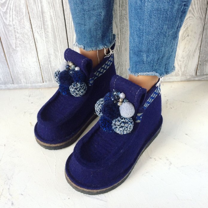 Валеши синие