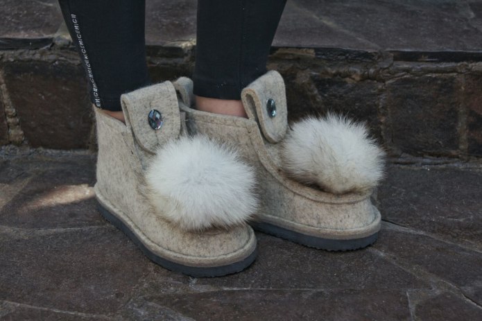 Валенки короткие с пушком