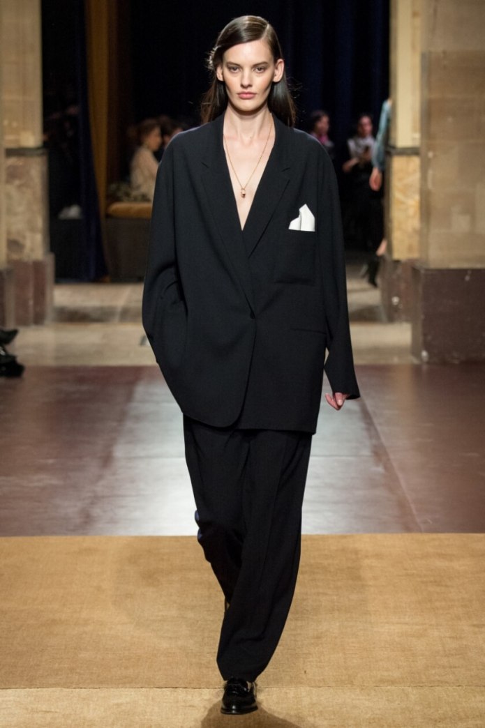 Брючный костюм стритстайл