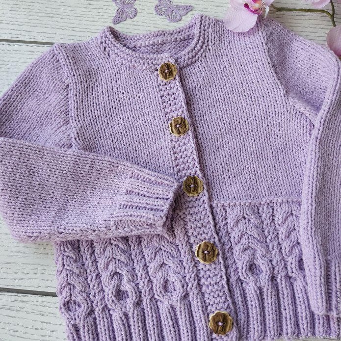 Свитер для девочки