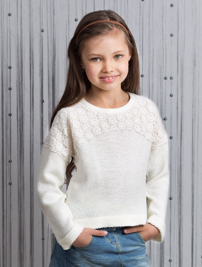 Кофточка для девочки