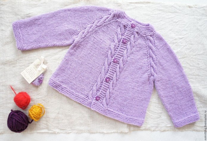 Кофточка для девочки