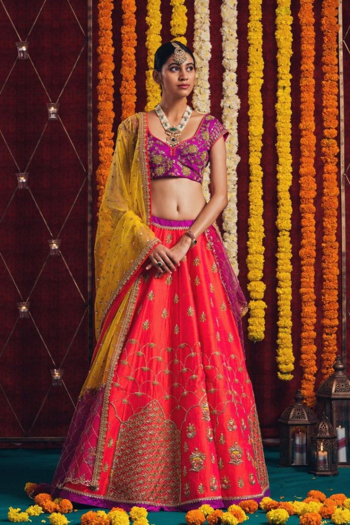 Индийские костюмы юбка Чоли