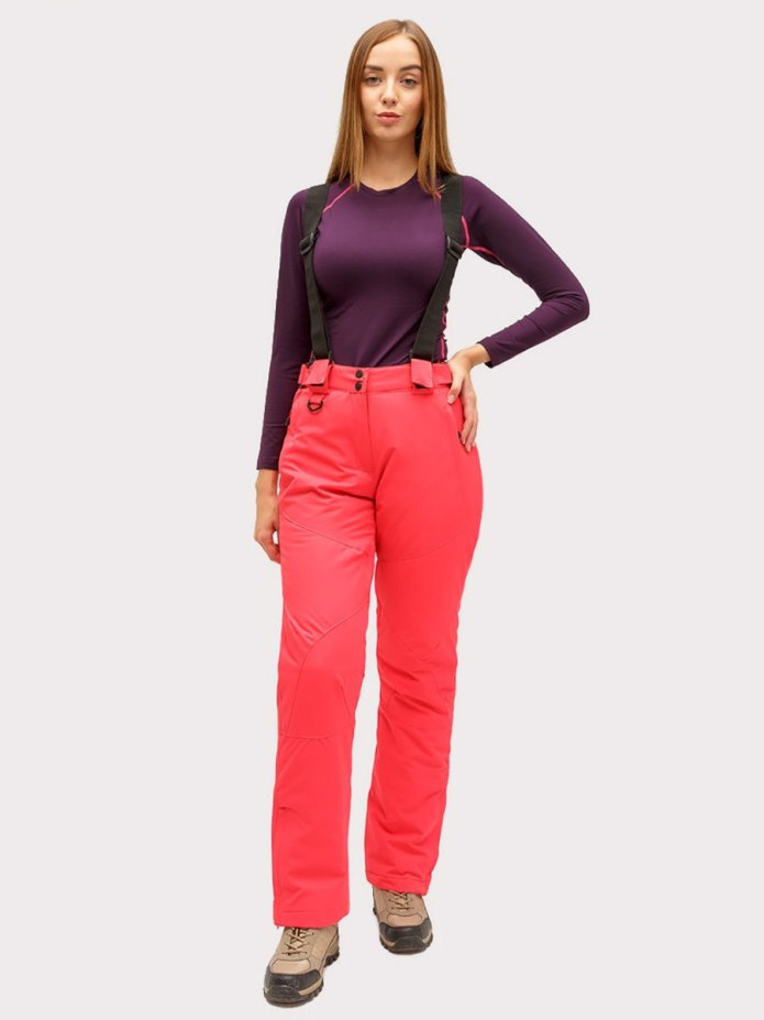 Малиновые брюки