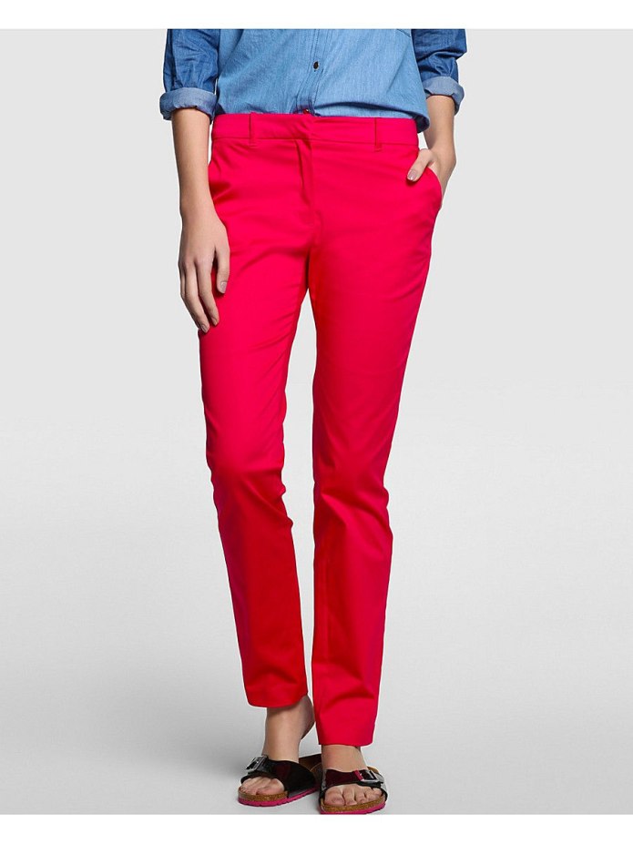 Фиолетовые брюки женские