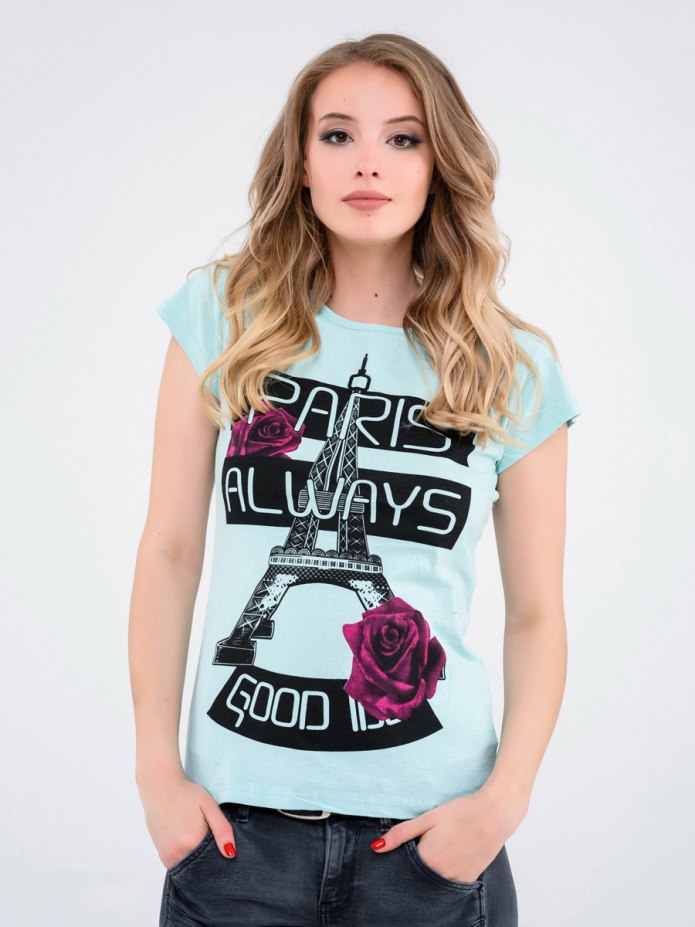 Мятая футболка