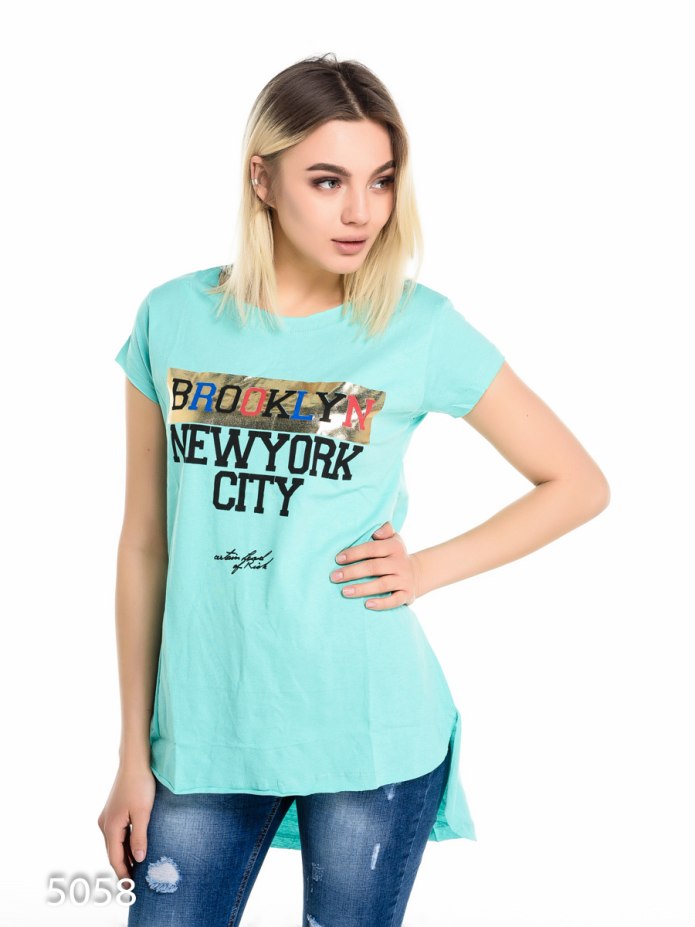 Мятая футболка с принтом