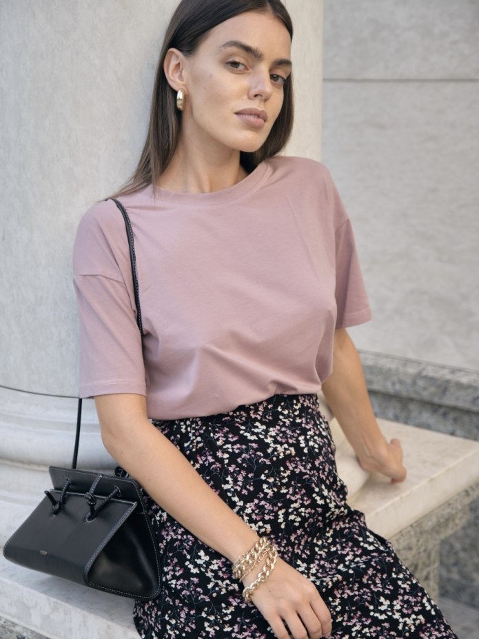 Белая футболка женская оверсайз