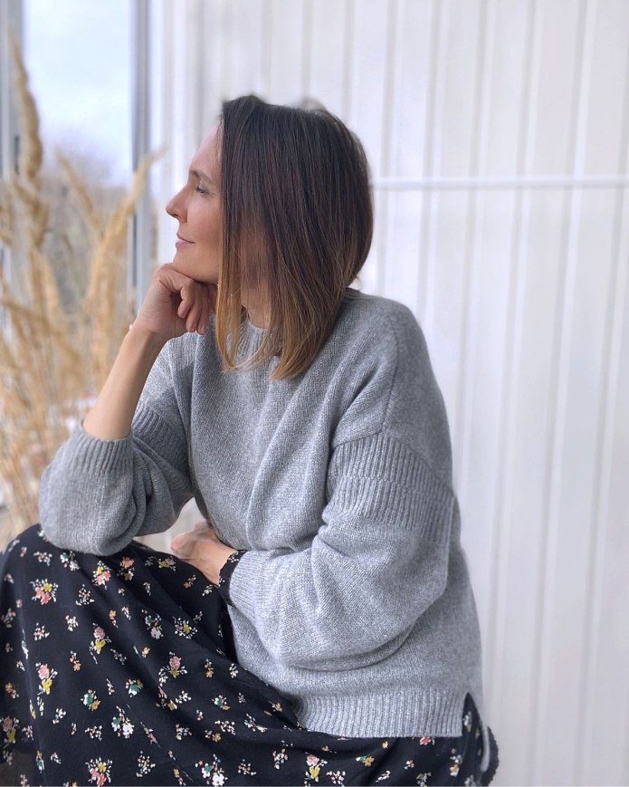 Водолазка винный юникло