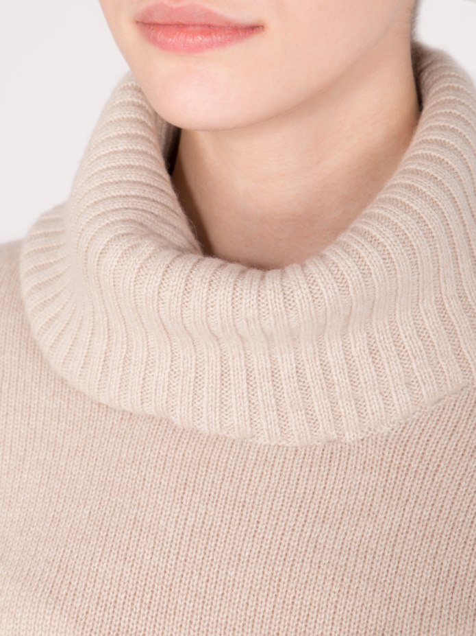 Agnona Turtleneck свитер