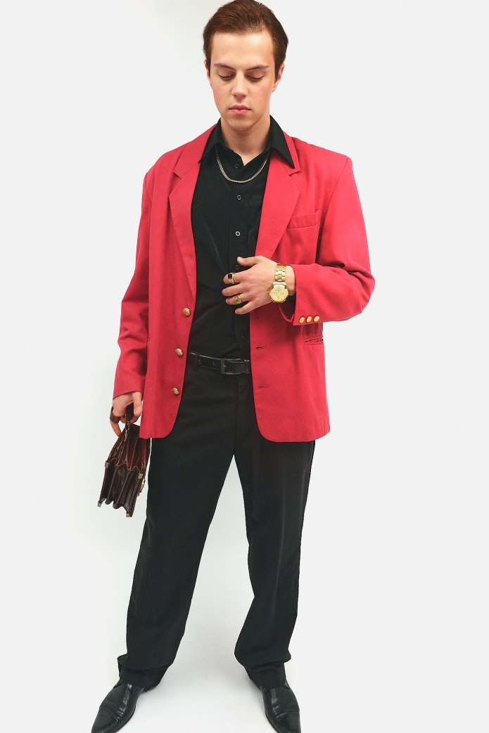 Малиновый пиджак из 90-х Мавроди