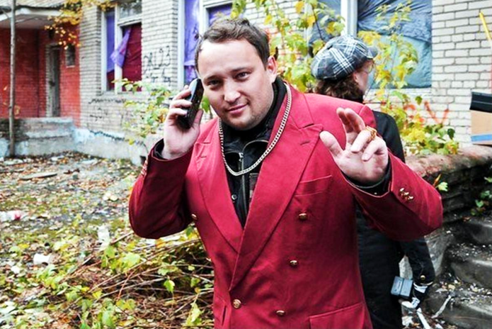 Мавроди в малиновом пиджаке