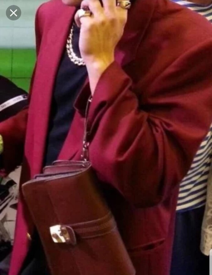 Малиновый пиджак Версаче 1992