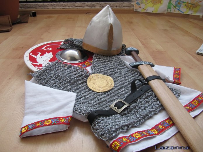 Костюм богатыря с кольчугой