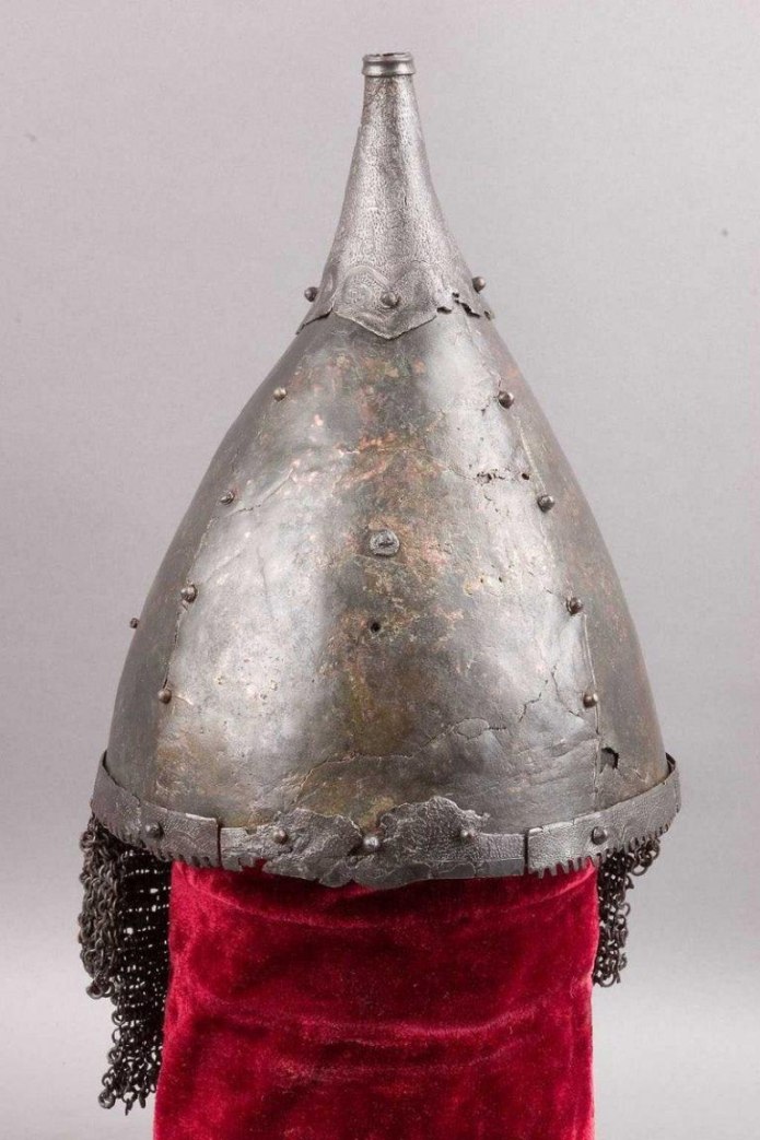 Богатырские шлемы на Руси